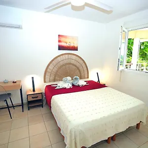 escapade-en-martinique-t2-trois-ilets-tout-confort.comcaribbean.com/